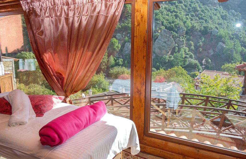 Oneiro Resort 카토 차클로로우 외부 사진