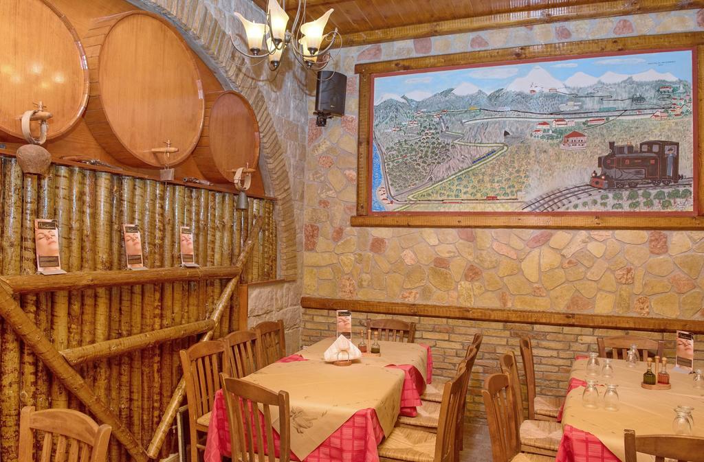Oneiro Resort 카토 차클로로우 외부 사진