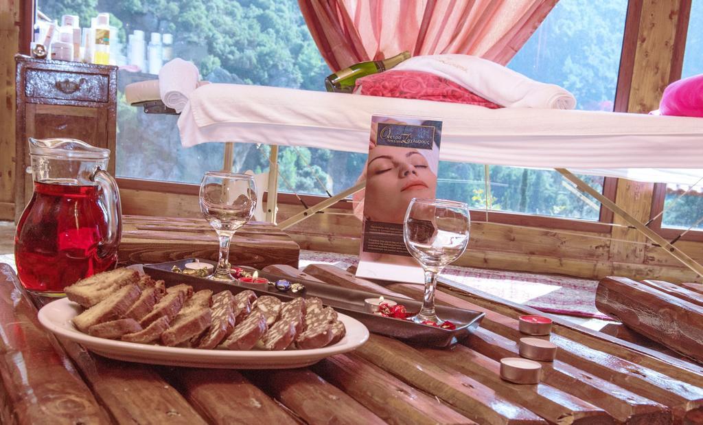 Oneiro Resort 카토 차클로로우 외부 사진